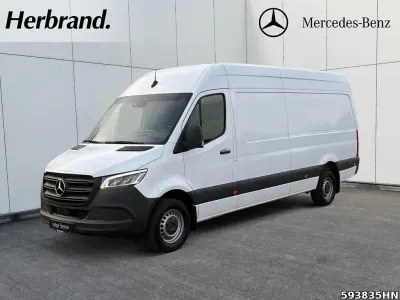 Używany Mercedes Sprinter 170 KM (125 kW) 2021 Biały Van