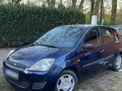 Gebraucht Ford Fiesta 60 PS (44 kW) 2005 Kleinwagen