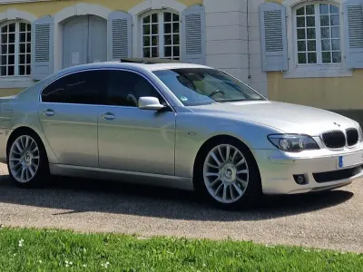 Gebraucht BMW 740 306 PS (225 kW) 2006 Silber Limousine