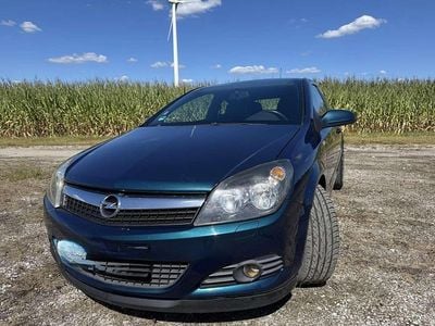 Opel Astra GTC