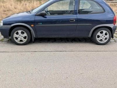 Gebraucht Opel Corsa 54 PS (39 kW) 1998 Blau Kleinwagen