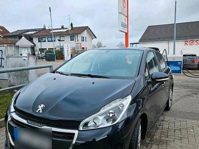 Gebraucht Peugeot 208 Allure 2017 Blau Kleinwagen