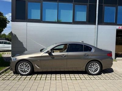 Second-hand BMW 530 Luxury Line 252 CP (185 kW) 2017 Gri Berlinǎ