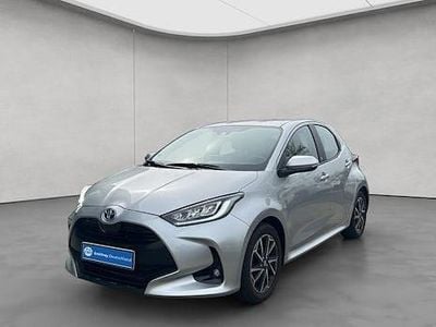Gebraucht Toyota Yaris Team 125 PS (91 kW) 2022 Silber Kleinwagen