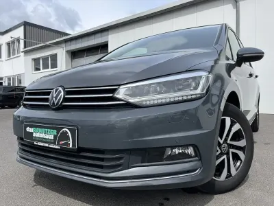 Gebraucht VW Touran Active 122 PS (89 kW) 2021 Delfingrau Van / Kleinbus