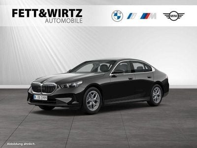 Gebraucht BMW 520 Comfort Edition 208 PS (152 kW) 2025 Saphirschwarz metallic Limousine