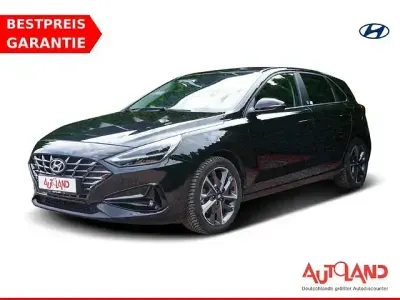 Gebraucht Hyundai i30 Edition 30+ 120 PS (88 kW) 2021 Schwarz Limousine