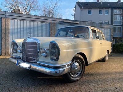 gebraucht Mercedes W111 220 S 220S Heckflosse