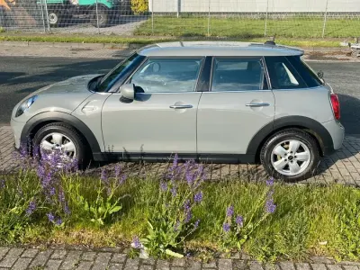 Gebraucht Mini ONE 108 PS (79 kW) 2020 Grau Kleinwagen