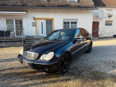 Mercedes C240