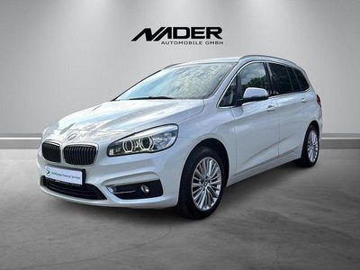 Weiß Gebraucht 2016 BMW 218 Luxury Line Van / Kleinbus | 19.990 €