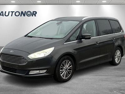 Grau Gebraucht 2016 Ford Galaxy Titanium Van / Kleinbus | 5.000 €
