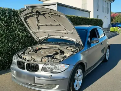 Occasion BMW 118 143 ch (105 kW) 2009 Gris Citadine
