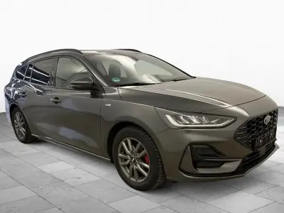 Gebraucht Ford Focus ST-Line 210 PS (154 kW) 2023 Grau Limousine
