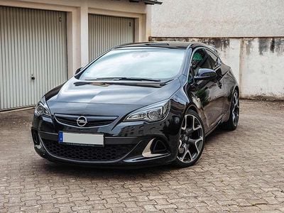Usata Opel Astra OPC 281 CV (206 kW) 2015 Nero Coupé