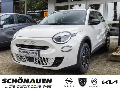 Neu Fiat 600 Business 110 PS (80 kW) 2026 Weiß SUV