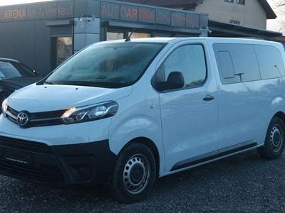 Weiß Gebraucht 2022 Toyota Proace Van / Kleinbus | 19.990 € (Fairer Preis)
