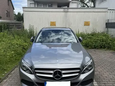 Gebraucht Mercedes C220 170 PS (125 kW) 2015 Silber Limousine