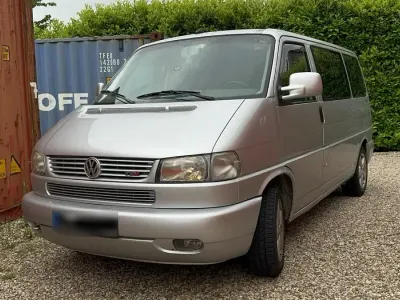 Gebraucht VW Multivan 150 PS (110 kW) 1999 Silber Van / Kleinbus