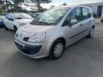 Gebraucht Renault Modus 75 PS (55 kW) 2008 Silber Van / Kleinbus