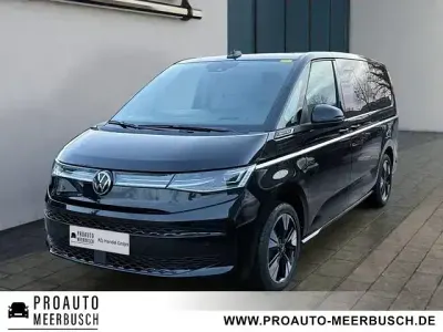 Käytetty VW Multivan Style 150 HP (110 kW) 2024 Musta Tila-auto