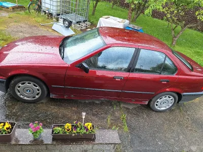 Gebraucht BMW 316 100 PS (73 kW) 1993 Rot Coupé