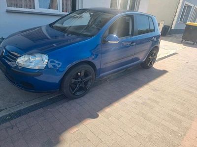 VW Golf V