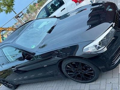 Gebraucht BMW 520 Sport Line 190 PS (139 kW) 2017 Schwarz Kombi