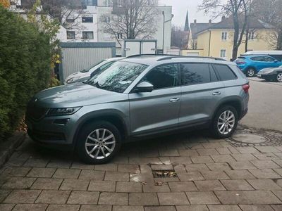 gebraucht Skoda Kodiaq 4x4 190 PS 5 Sitzer