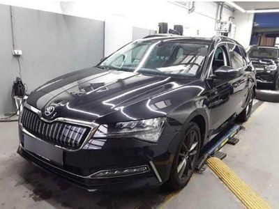 Gebraucht Skoda Superb Ambition 218 PS (160 kW) 2021 Schwarz Kombi