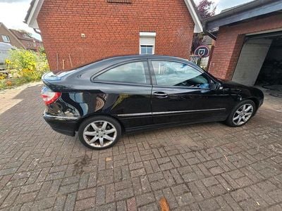 Mercedes C180