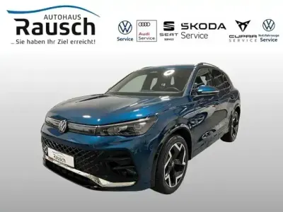 Gebraucht VW Tiguan R-line 150 PS (110 kW) 2025 Blau SUV
