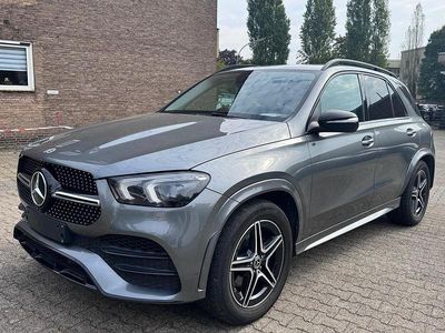 Grau Gebraucht 2022 Mercedes GLE300 AMG SUV | 41.800 € (Fairer Preis)