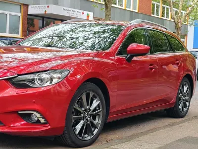 Gebraucht Mazda 6 150 PS (110 kW) 2014 Rot Kombi
