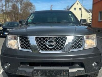 gebraucht Nissan Navara LKW OFFENER KASTEN