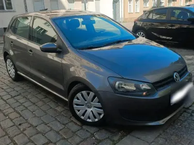Usata VW Polo 75 CV (55 kW) 2011 Grigio Utilitaria