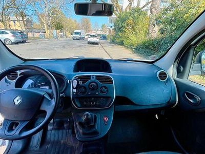 Second-hand Renault Kangoo Experience 90 CP (66 kW) 2017 Alb Monovolum