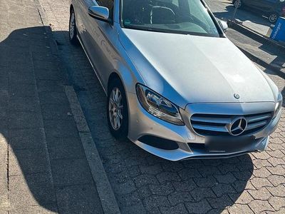 Gebraucht Mercedes C180 Avantgarde 156 PS (114 kW) 2016 Silber Limousine