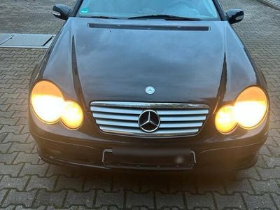 Mercedes C180