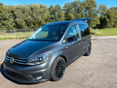 Gebraucht VW Caddy Comfortline 131 PS (96 kW) 2018 Andere farben Van / Kleinbus