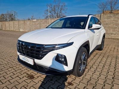 Gebraucht Hyundai Tucson Select 136 PS (100 kW) 2022 Weiß SUV