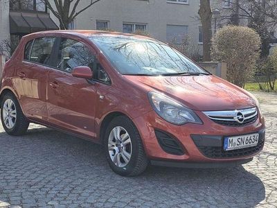 Gebraucht Opel Corsa Active 87 PS (63 kW) 2013 Rot Kleinwagen