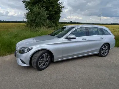 Gebraucht Mercedes C200 184 PS (135 kW) 2019 Silber Limousine