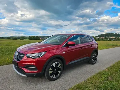 Gebraucht Opel Grandland X Innovation 131 PS (96 kW) 2020 Rot SUV