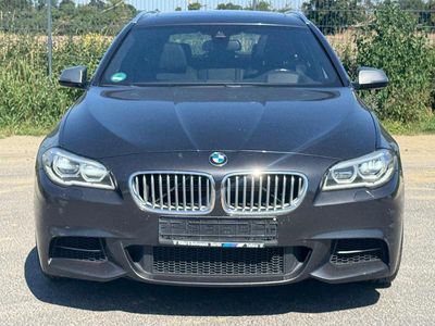 BMW M550