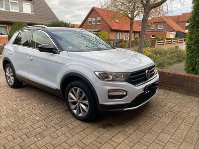 Second-hand VW T-Roc Style 150 CP (110 kW) 2020 Alb SUV
