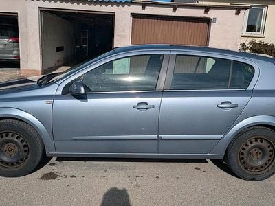 Usata Opel Astra 125 CV (91 kW) 2004 Argento Berlina