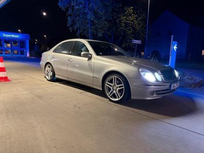 Mercedes E270