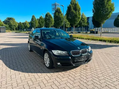 Gebraucht BMW 325 Efficient Dynamics 218 PS (160 kW) 2009 Schwarz Limousine