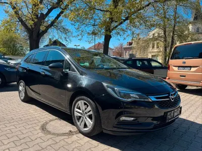 Używany Opel Astra Dynamic 110 KM (80 kW) 2017 Czarny Kombi